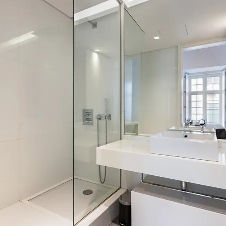 Апартаменты Baixa Chiado 2 Bedroom